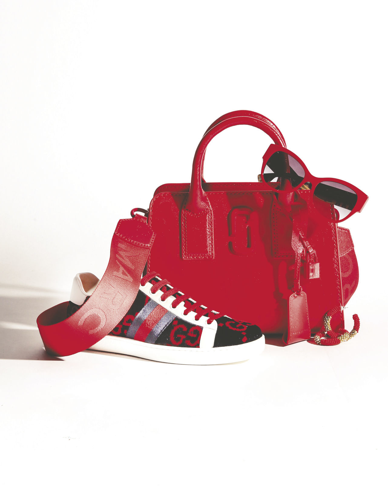 accessories19_03aCMYK.jpg